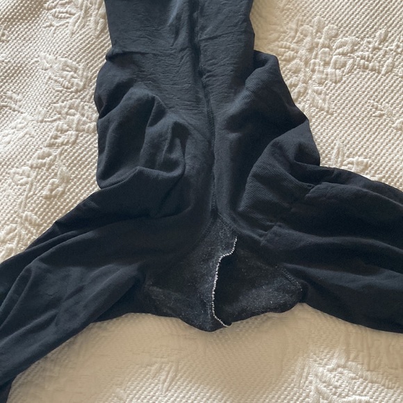 Spanx long leg underwear - Picture 3 of 3